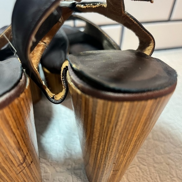 Vintage platform wooden heels goody two shoes  size 7 brown SUPER RARE !!! - Picture 9 of 11